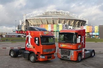 Narancssárga futballkamionok