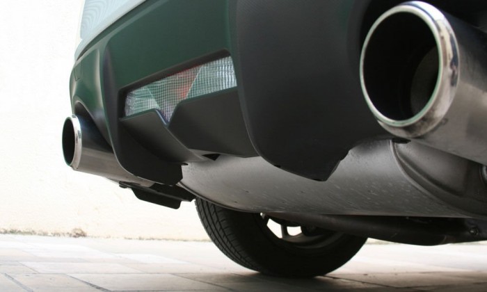 Nem hangos a kipufogó, a motorhangot viszont bevezették az utastérbe 