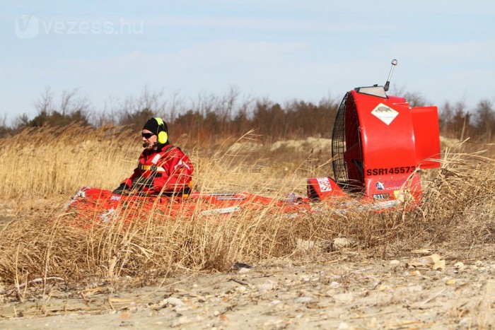 Felhívás – Kérés 4 | Vezess Belvíz, sár nem akadály