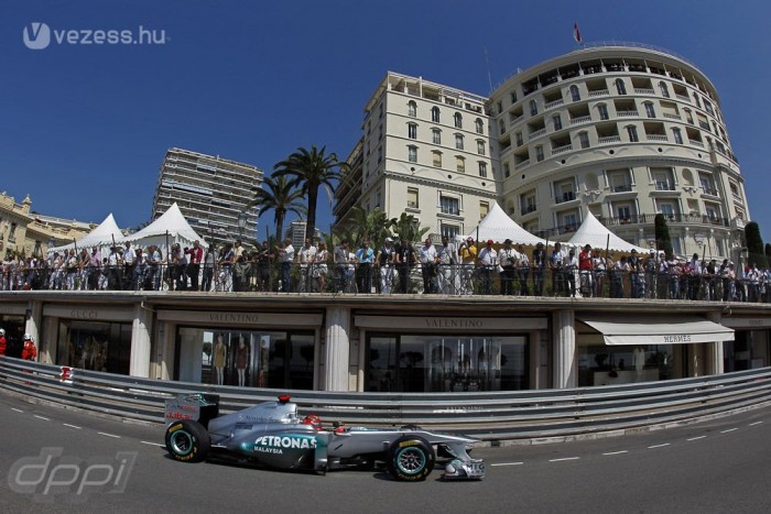 F1: Schumi nem dob hátast a monacói biztonságtól