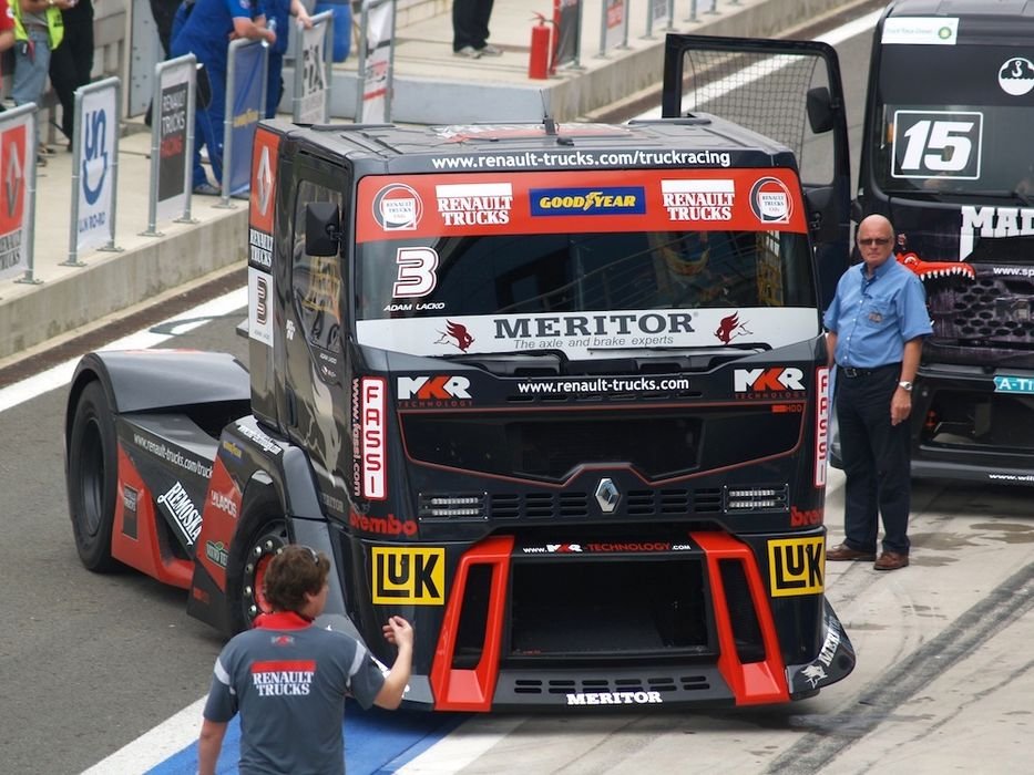 Istanbul Truck Racing