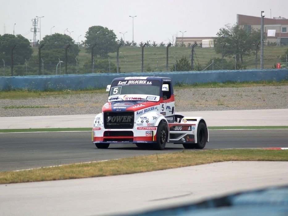 Istanbul Truck Racing