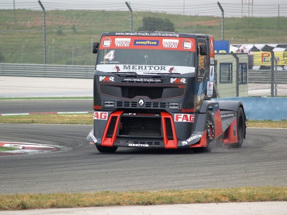 Istanbul Truck Racing