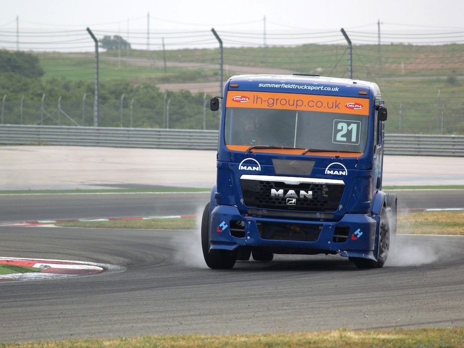 Istanbul Truck Racing