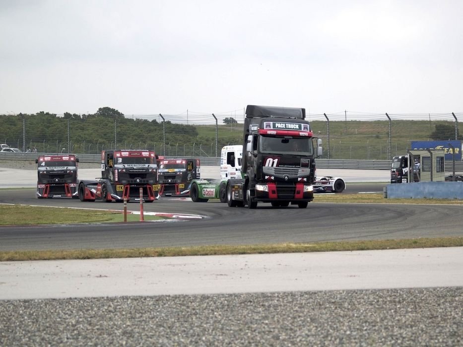 Istanbul Truck Racing