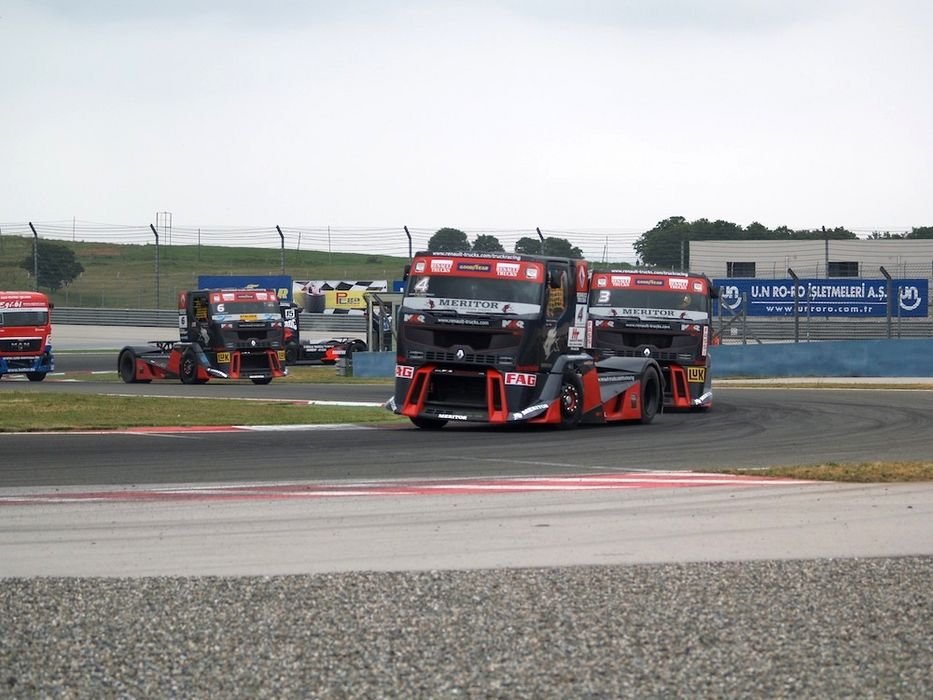 Istanbul Truck Racing