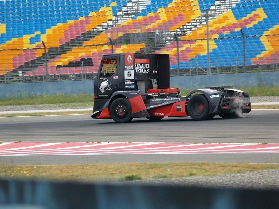 Istanbul Truck Racing