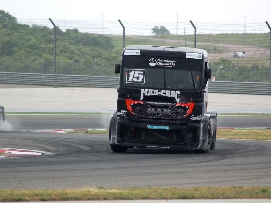 Istanbul Truck Racing