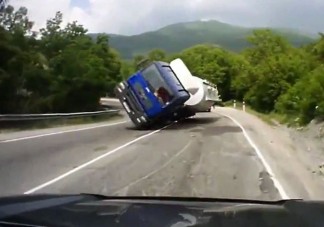 Egy pillanaton múlt az autós élete