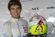 Checo Chesperitóért rajong