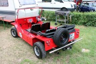 A katonai járműből származó Mini Moke (szamár) 50.000 példányban készült, Makaón rendőrautóként szolgálnak