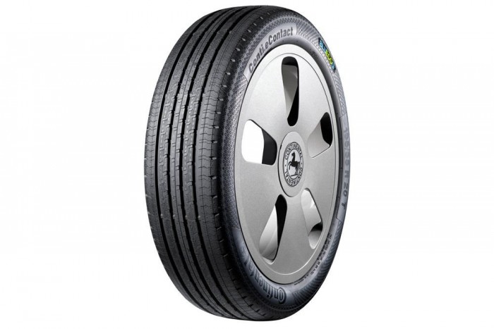 Villanyautókra gyúr a Continental 5