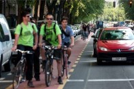 Szupertartós festék az új kerékpársávon 9