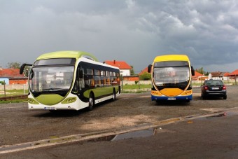 Siriuson innen, EU-n túl