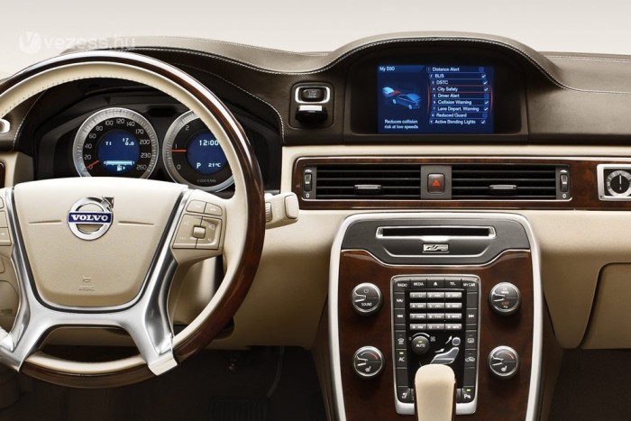 A Mitsubishitől jön a Volvo hifije