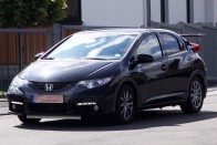 Készül az új Honda Civic Type-R 15