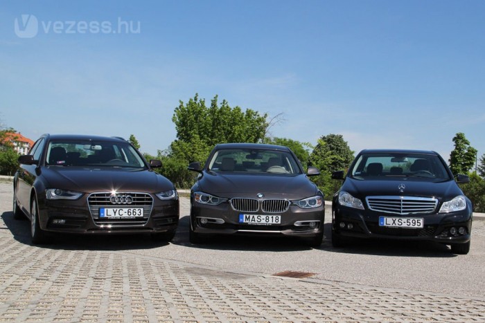 Összehasonlító teszt: Audi A4 – BMW 3-as – Mercedes C-osztály 11 Még jóval a pontok kiosztása és összesítése előtt megbeszéltük, melyik autót vinnénk haza. Megszabadítva az objektív véleményalkotás kényszerétől, Kovács Miklós rávágta, hogy csakis a BMW-t. Rácz Tamás a C-osztályt vinné, mert az a legkarakteresebb, Szörényi András is, mert ezért a pénzért csillag legyen a motorházon