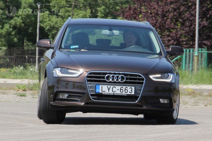 Finom rugózásához mérten az A4 nem dől meg vészesen