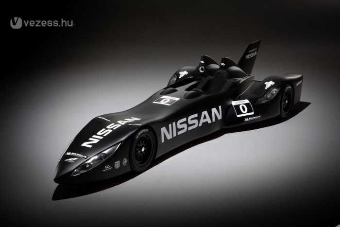 Nissan-túladagolás Le Mans-ban 4 | Vezess Nissan-túladagolás Le Mans-ban 4