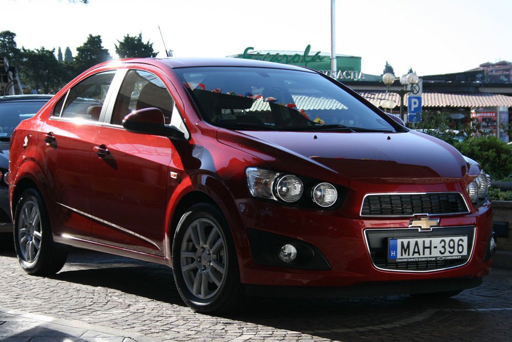 Fogyasztási versenyen vettünk részt egy új Aveóval. A nemrég debütált dízelmotorok hozták az elvárhatót a Chevrolet kisautójában