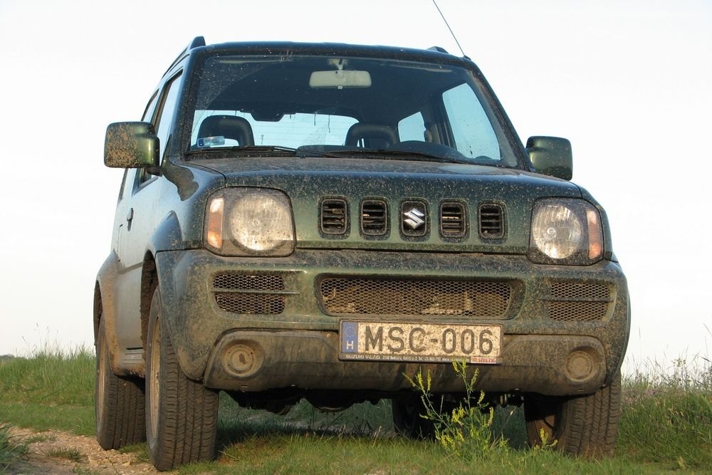 A Jimny annyira őszinte és aranyos, hogy minden szükségszerű hibájával és elég magas árával együtt ott van a lottóötös-listámon