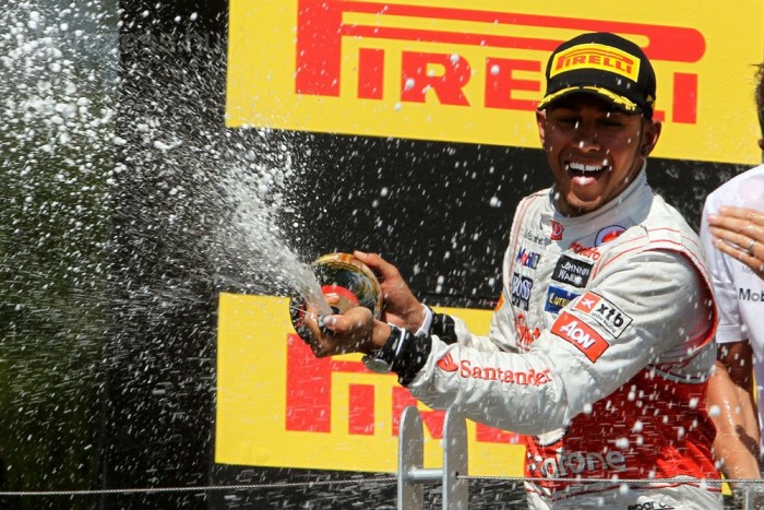 F1: Csökkentenék Hamilton fizetését 1