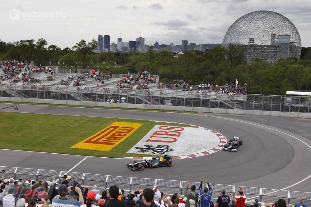 F1: Megint Hamilton az élen, megint baleset 10