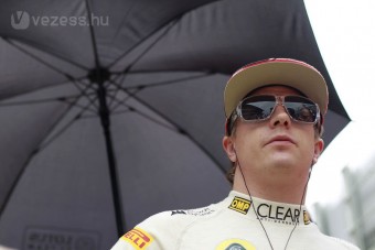 F1: Räikkönen a dobogóra készül