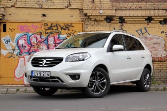 Renault Koleos: A láthatatlan autó