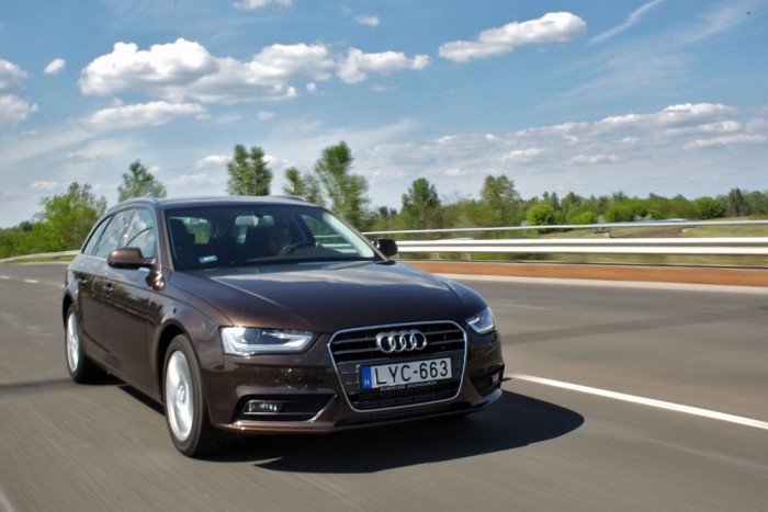 Jól passzol az autó karakteréhez a fokozatmentes váltó