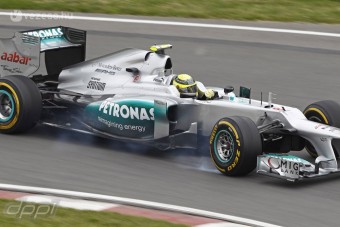 F1: Rosberg tippelni sem mer