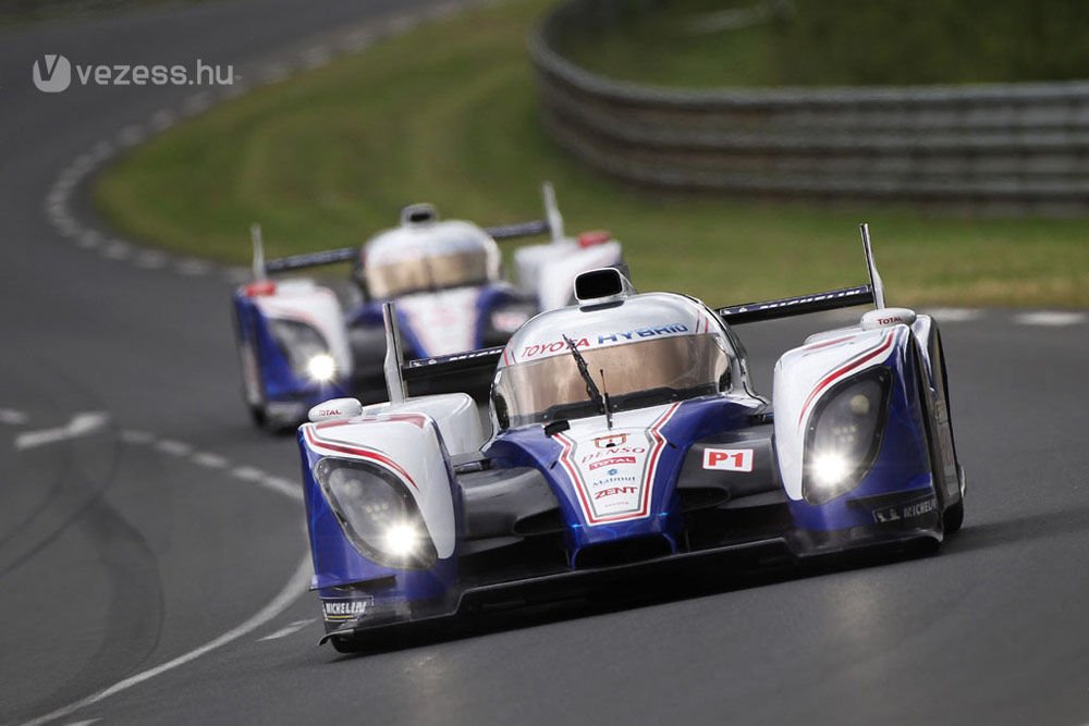 Hibriddel nyert az Audi Le Mans-ban 4