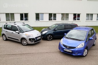 Teszt: takarékos családi autók