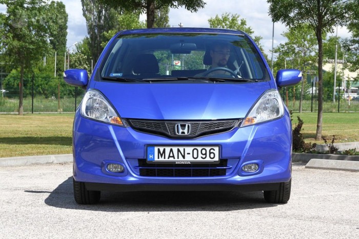 2008-ban jött ki, kétmillió eladott autó után az első Jazz utódja