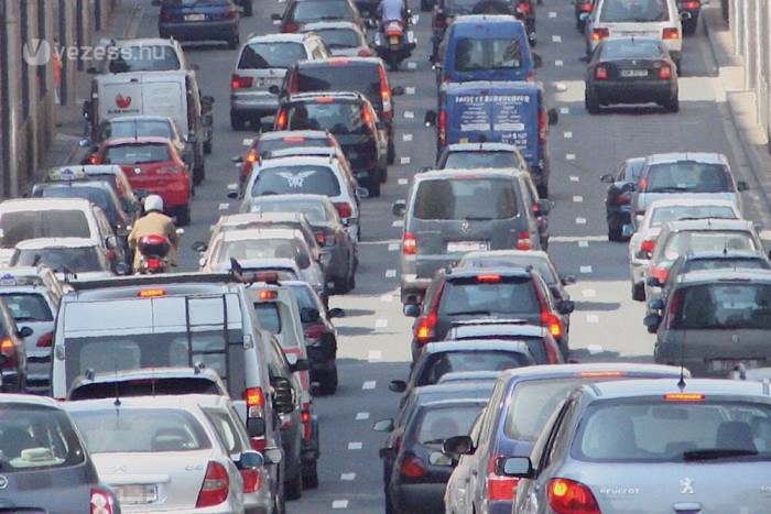 Nem jellemző a dugó a fővárosban a szokványos forgalom mellett