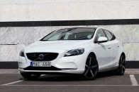 A legbiztonságosabb Volvo:  új V40 98