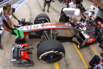 F1: Begyorsult Button és a Lotus