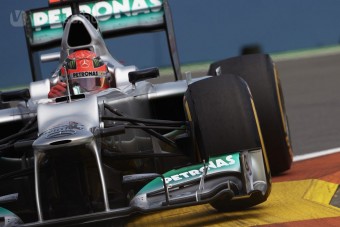 F1: Schumi magára, Rosberg Hamiltonra haragszik