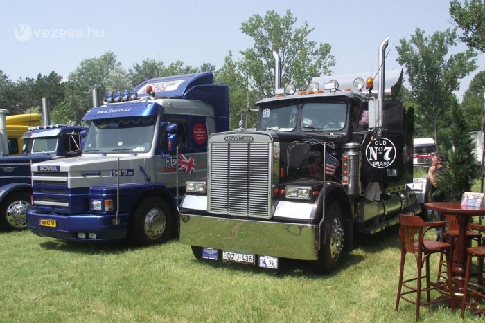 Kamionok száguldoznak Szegeden 3