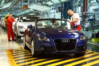 Leáll a magyar Audi- és Opel-gyár is