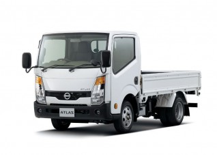 Újabb kapcsolat a Daimler és a Renault-Nissan közt