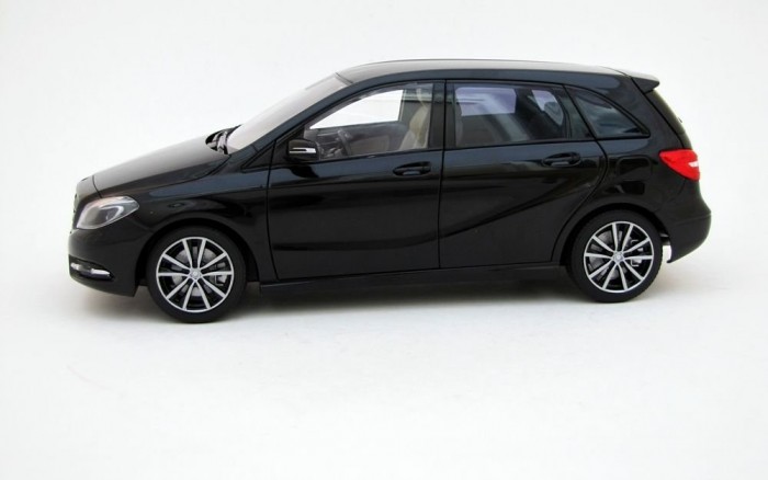 Kifejezetten tetszik a céltalan törés, nélküle unalmas lenne az oldala