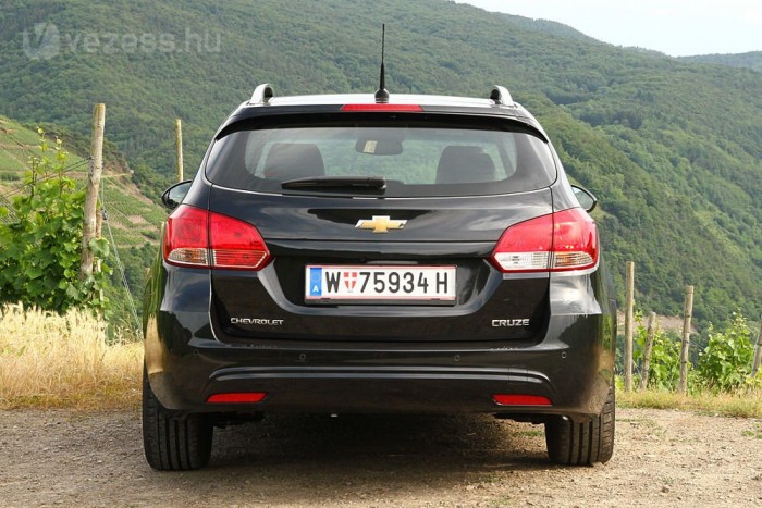 Alapból 500 literes a csomagtartója