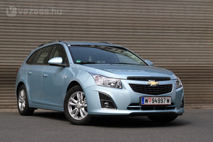 Kerek a család: Chevrolet Cruze kombi 8