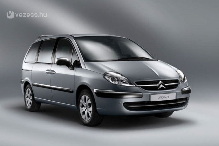 Frissülnek a Citroën nagy autói 6