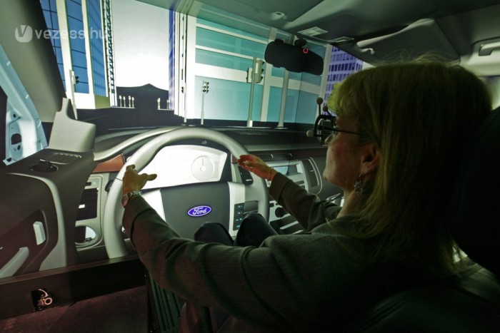 Virtuális világból jön az autóbelső 4