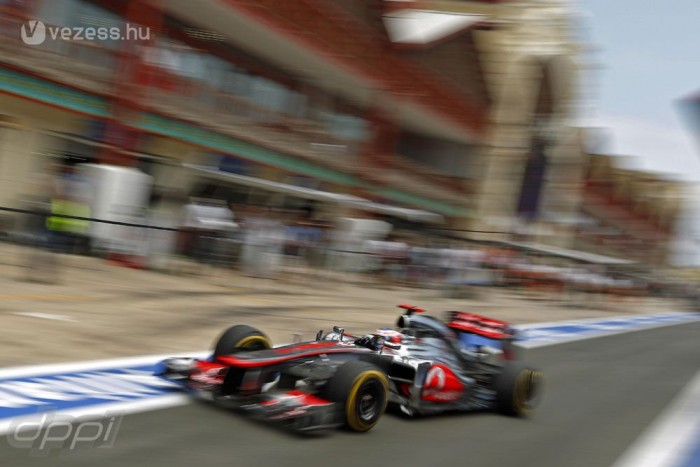 F1: A McLaren 800 bokszkiállással gyakorolt