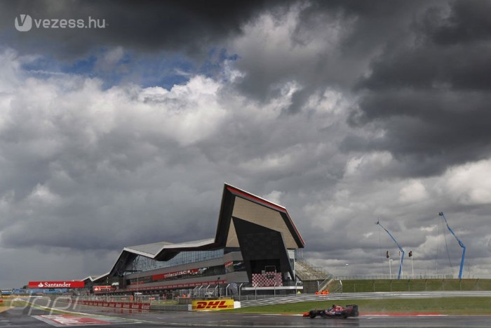 F1: Hideg, esős versenyhétvége jön