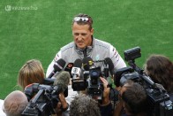 F1: Schumacher nem dönt a nyári szünetben 6