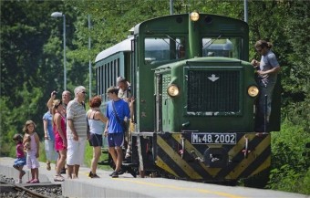 Félmilliárd forintból újult meg Zsuzsi